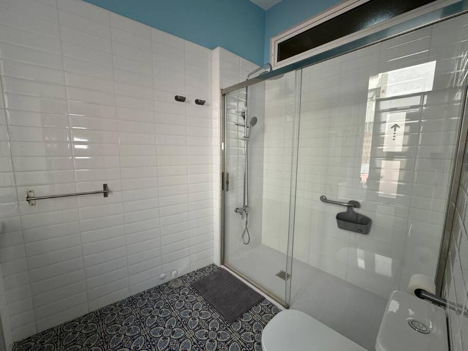 Encantador Apartamento En Alicante Centro Екстер'єр фото